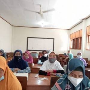 Belajar Baca Al-Qur’an Bagi Lansia (Purnawirawan dan Warakawuri) Kegiatan Masjid Jami' Imam Bonjol KOTA ADM. JAKARTA SELATAN