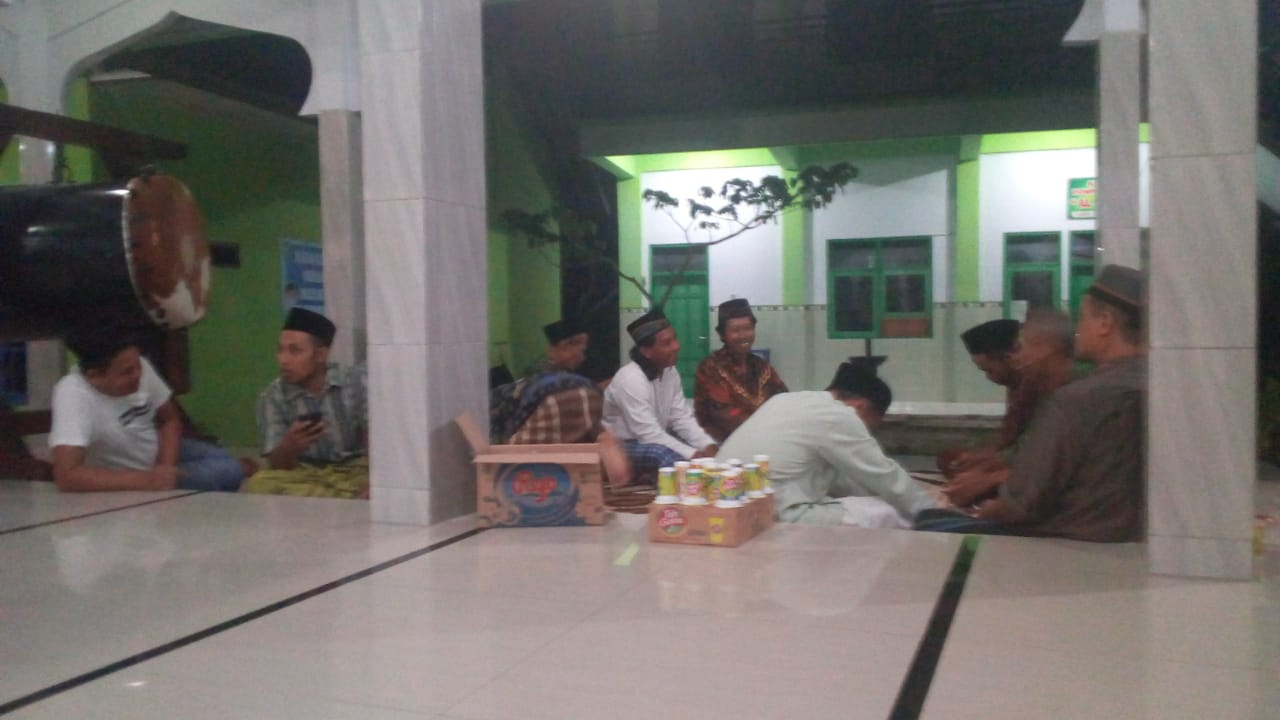 RAPAT PENGURUS TAKMIR menjelang ramadhan Kegiatan Masjid Quba' Dusun Duwet KAB. BLITAR