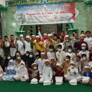 Santunan anak yatim dan dhuafa
