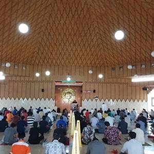 SALAT JUM'AT MASA PANDEMI