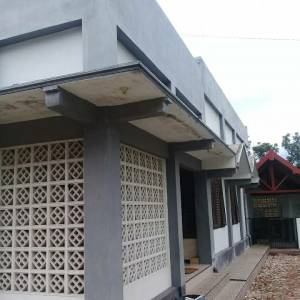 Masjid tampak samping kanan