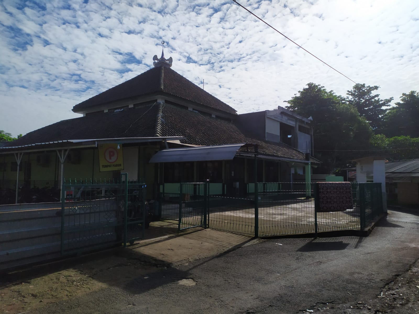 Masjid Al Furqon Jatipadang