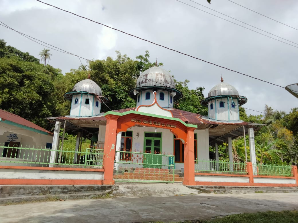 MASJID JAMI' AL-FALLAH DESA SINAURU — 