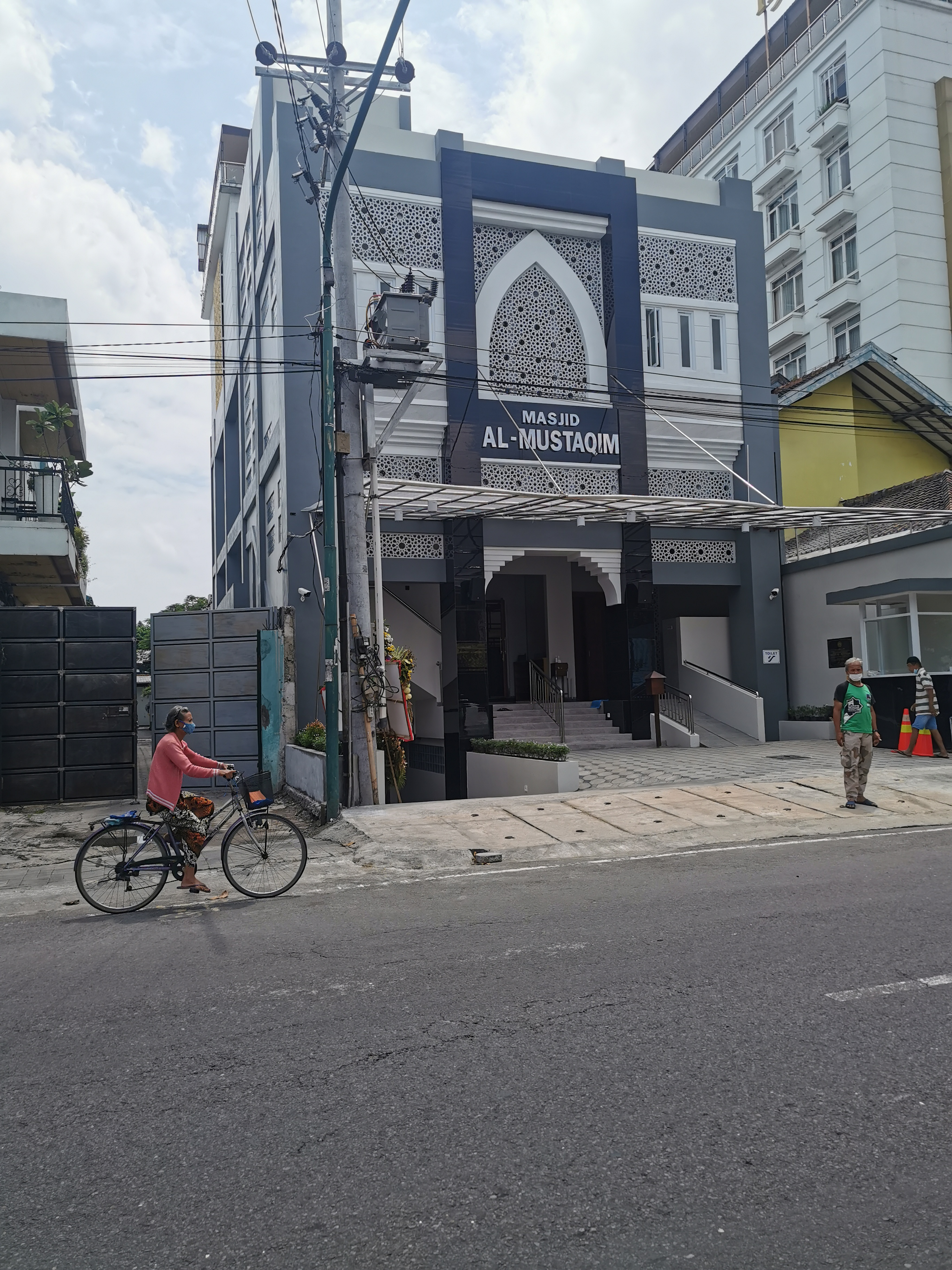 Masjid Al Mustaqim