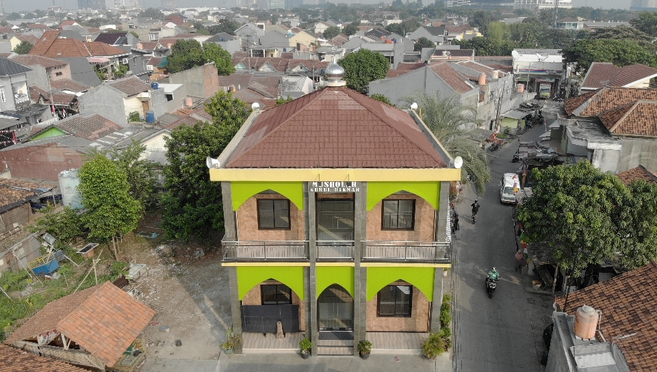 Nurulhikmah — 