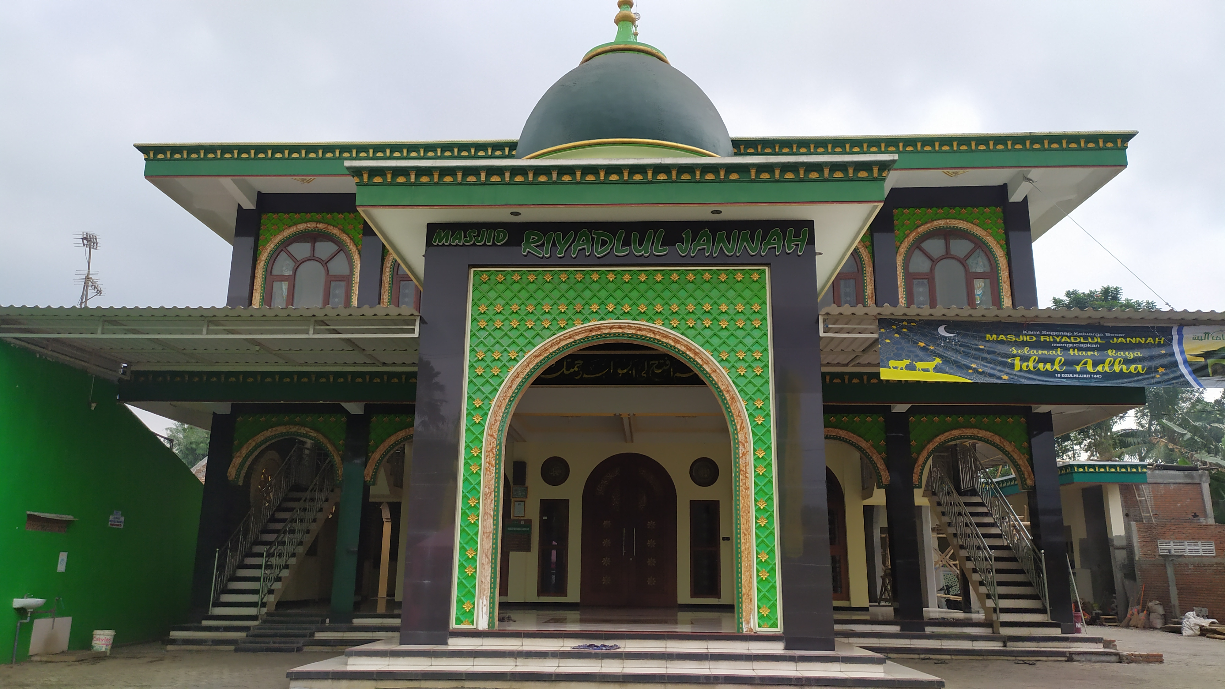 Masjid Riyadlul Jannah