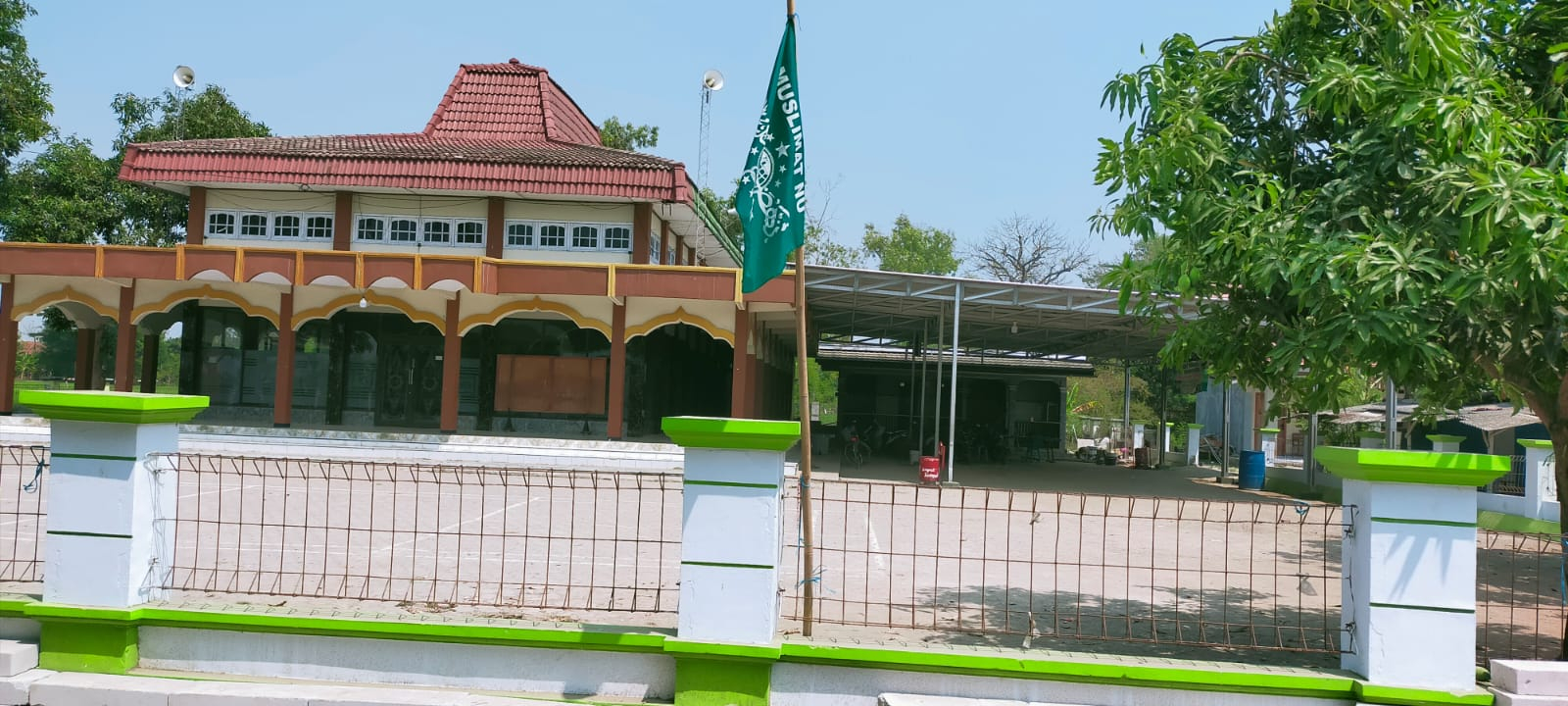 Masjid Baiturrahman Tempel — 