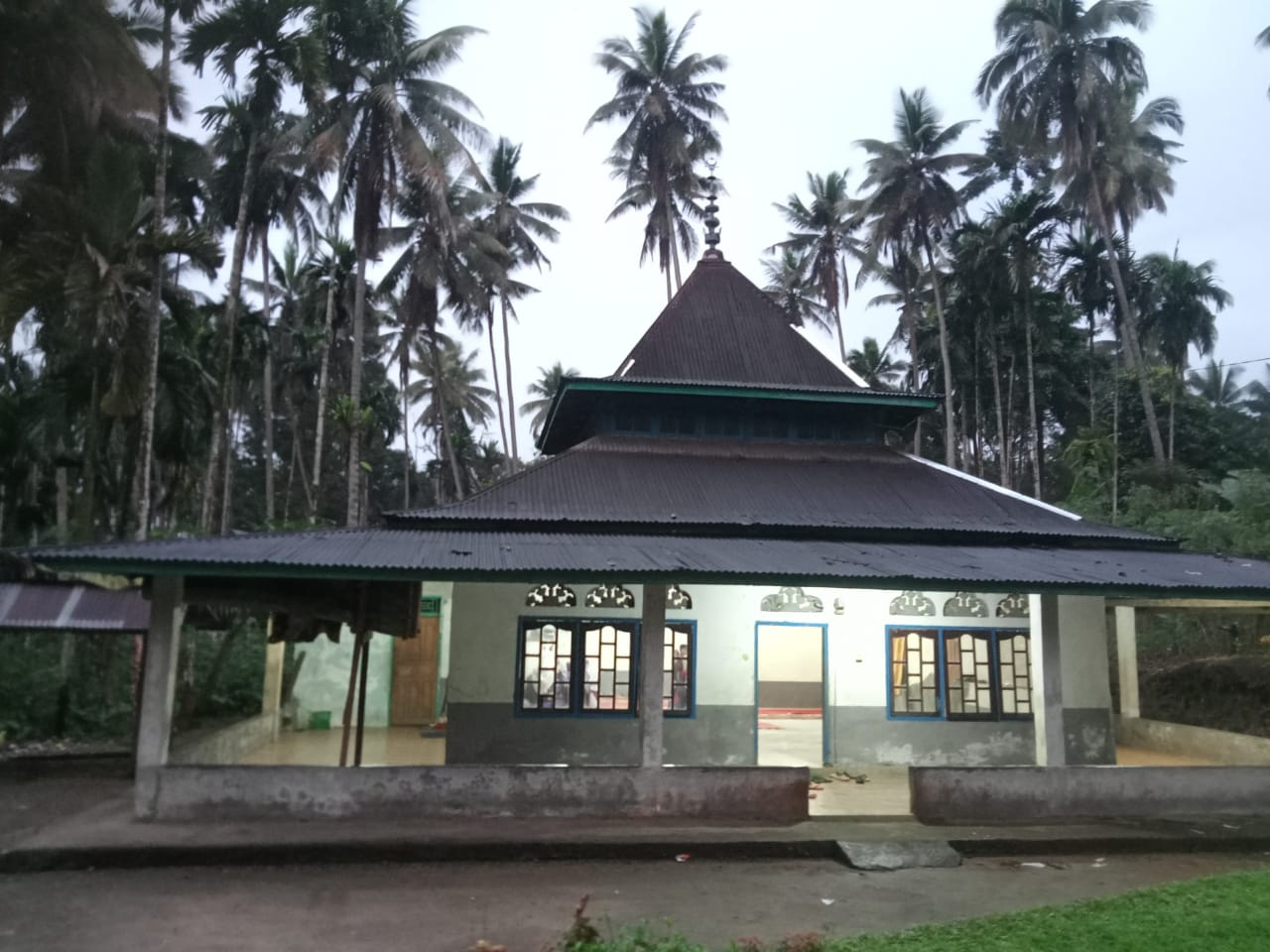 BAITURRAHMAN (Surau Ampalam)