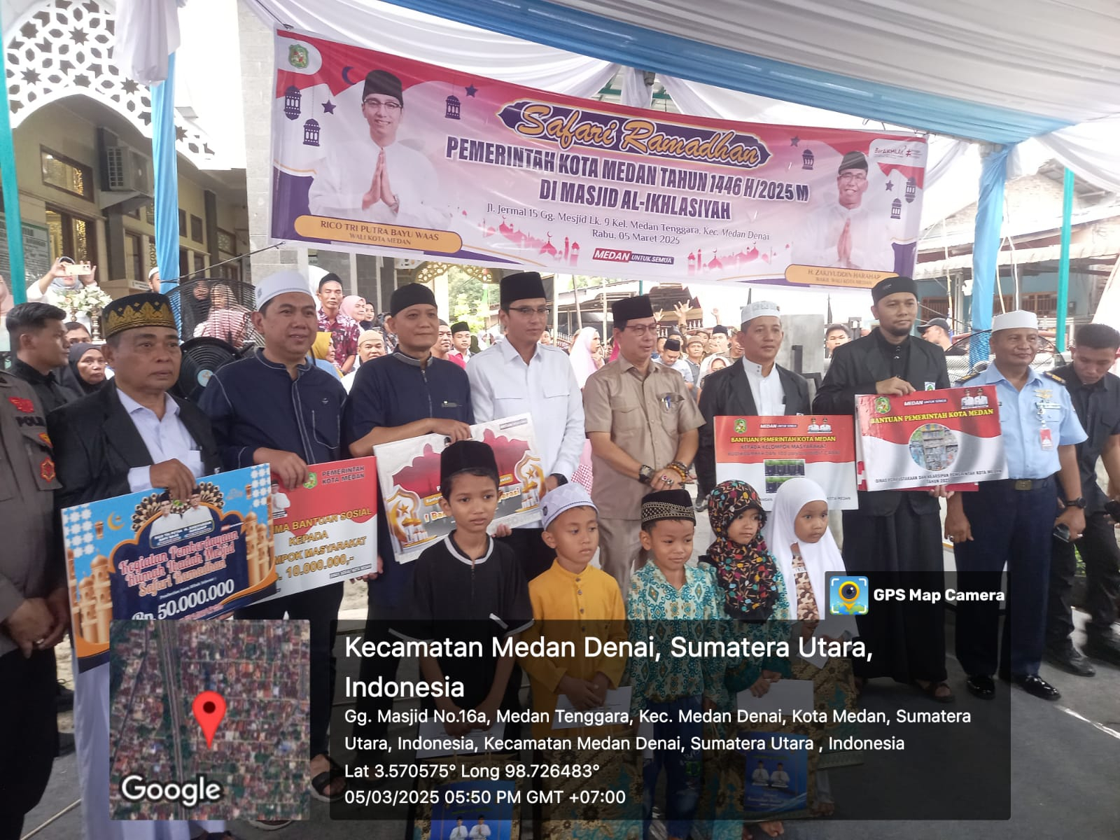 Safari Ramadhan Pertama Walikota Rico Waas di Masjid Al-Ikhlashiyah Medan Denai Menjadi Wujud Nyata Dari Komitmen Untuk mempererat Silaturahmi Antara Pemerintah Dengan Masyarakat