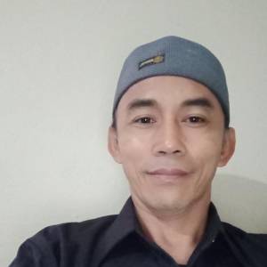 Iin Solihin, S.Ag pengurus masjid di Masjid Sukahurip 