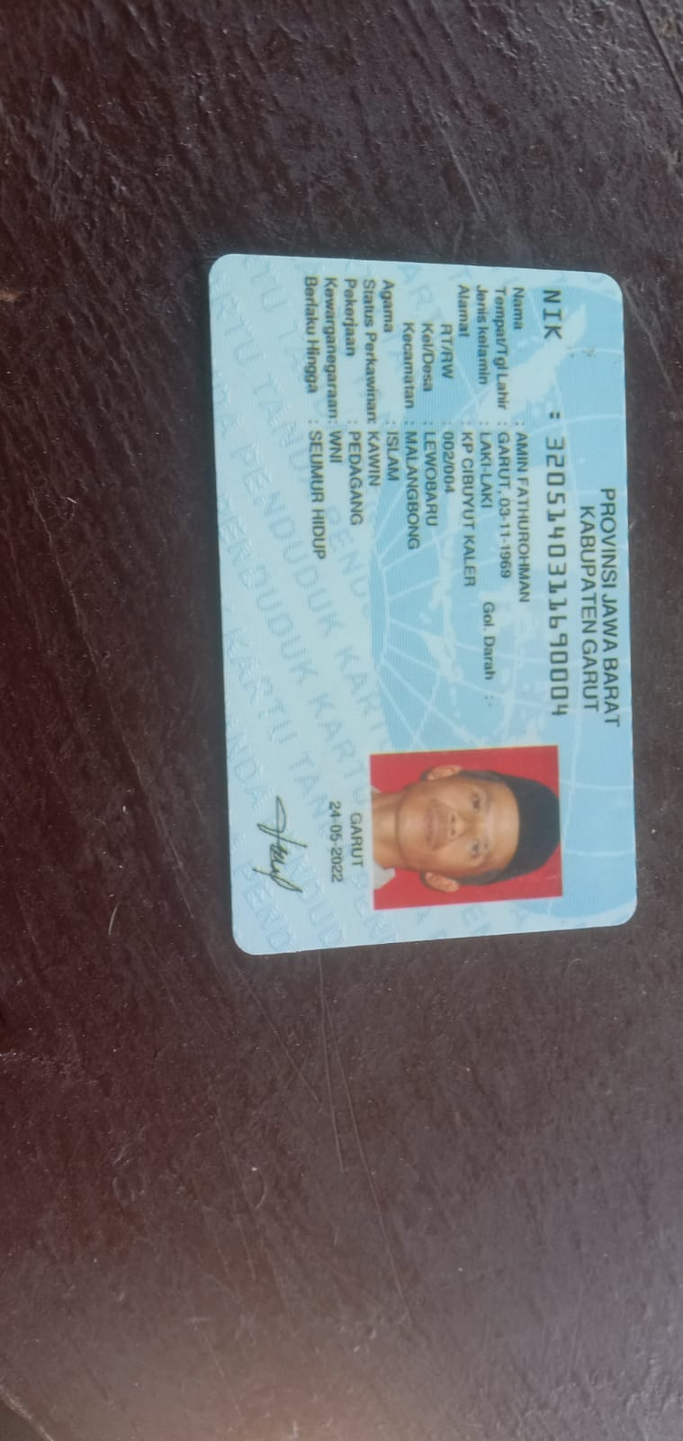 Ustadz di Masjid Sukahurip 