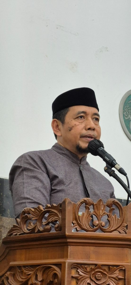 Ustadz di Masjid Abu Bakar Ash-Shiddiq