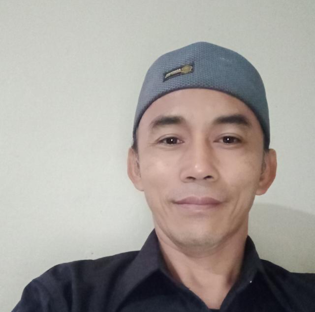 Ustadz di Masjid Sukahurip 