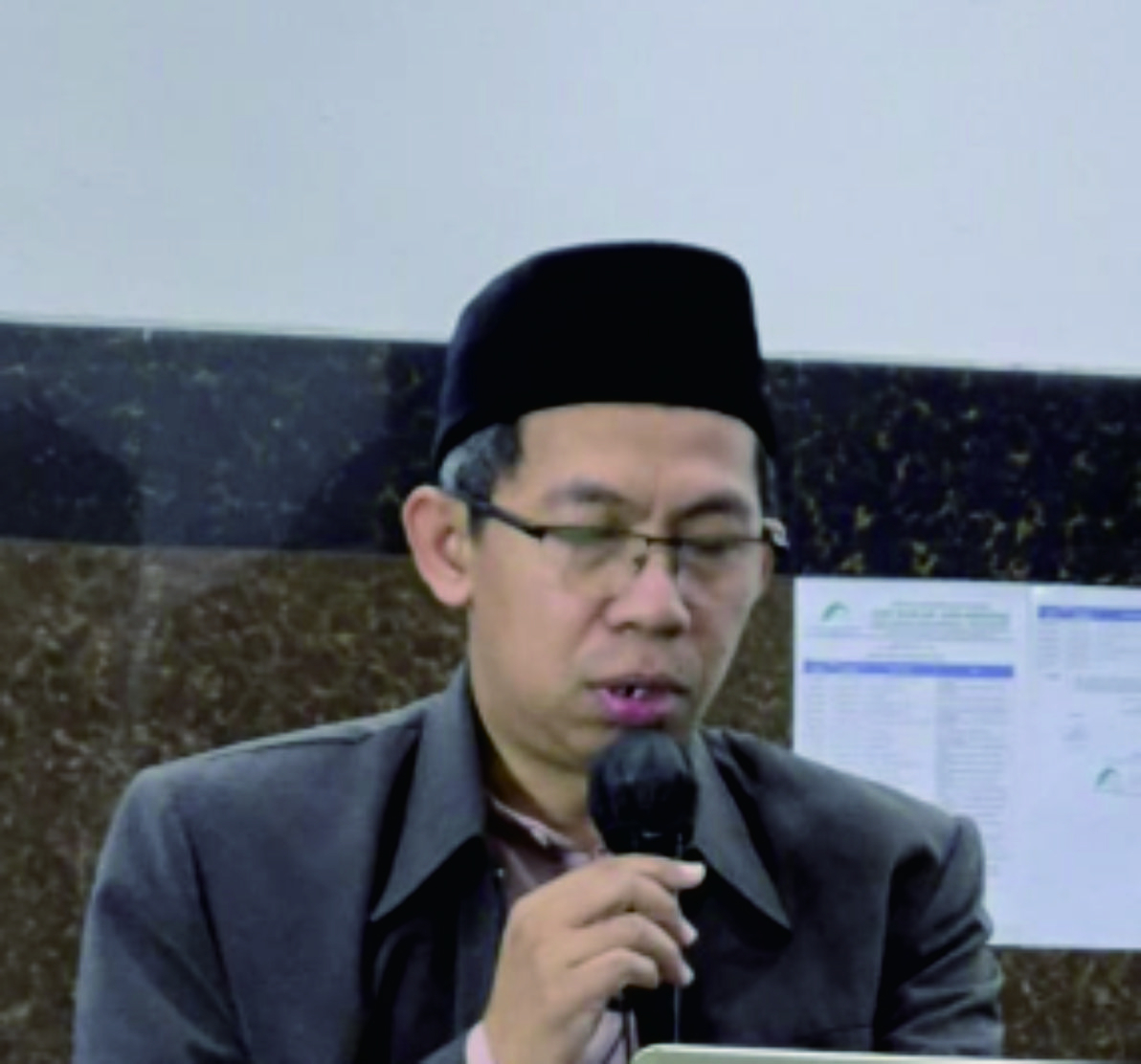 Ustadz di Masjid Abu Bakar Ash-Shiddiq