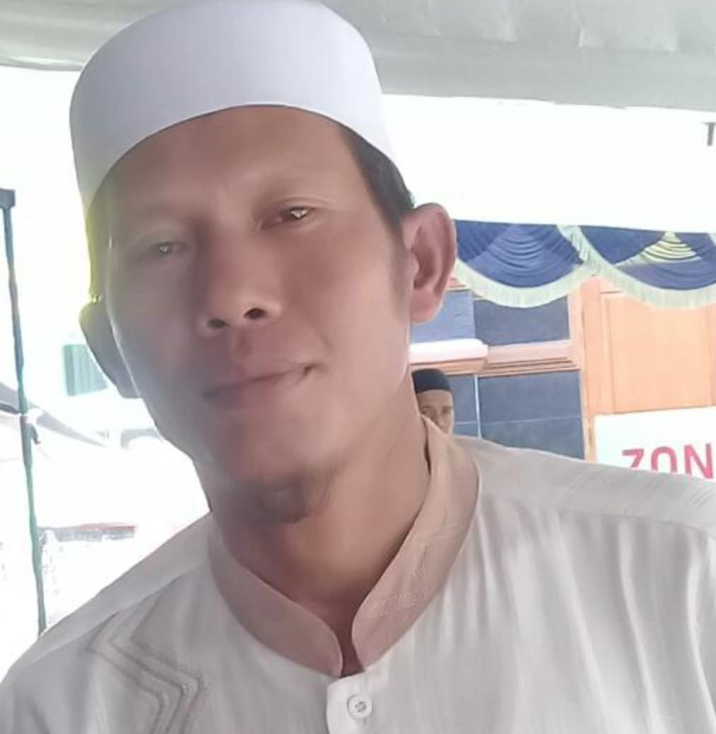 Ustadz di MASJID JAMI' SULAIMAN